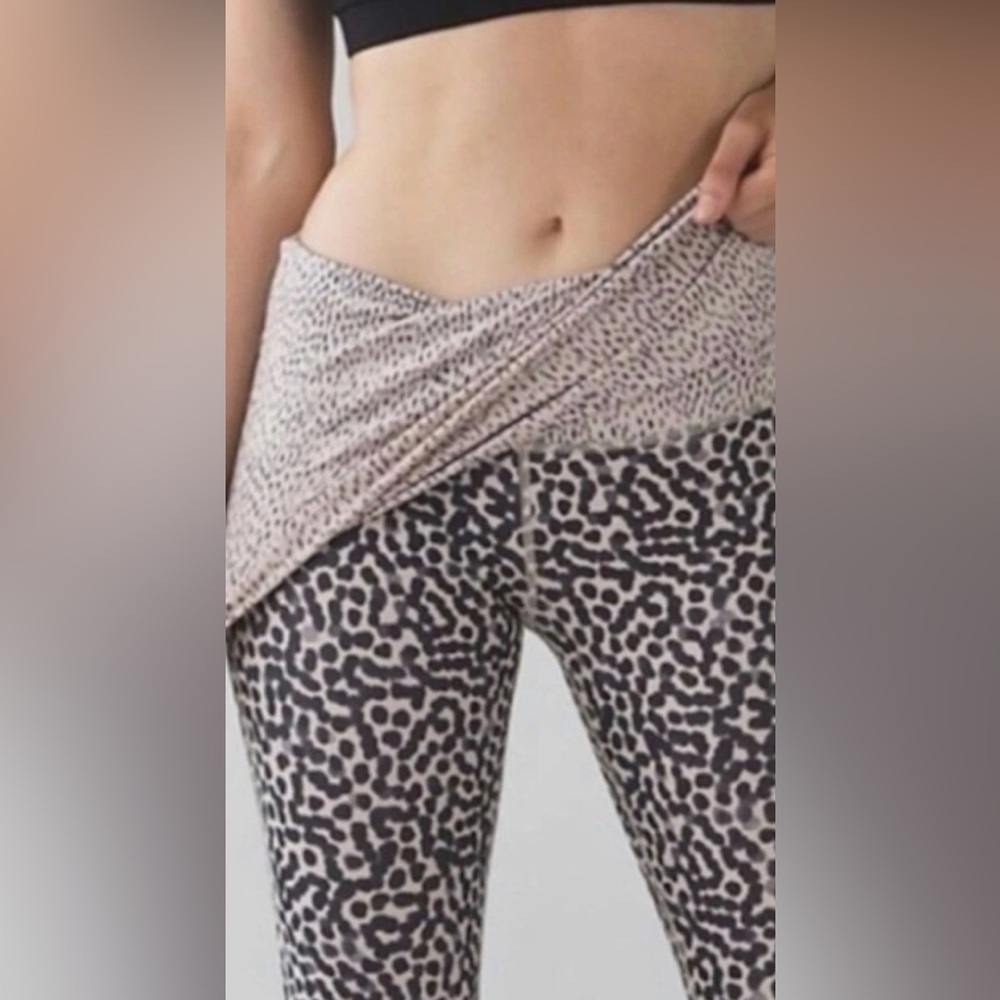 •SALE•Lululemon “Wunder Under” Athletic Performance Leggings in EUC